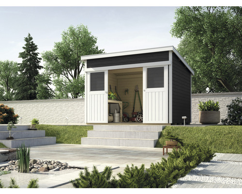 Scène de jardin avec remise à outils en bois et matériel de jardinage