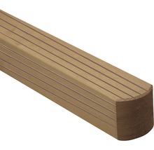 Holzverbunddiele mit gerundeten Kanten und Rillen
