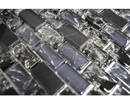 Mosaïque avec éléments rectangulaires en verre et en pierre