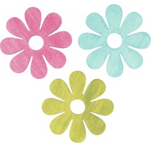 Trois fleurs décoratives en bois