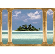 Fototapete mit einer Insel im Meer, gesehen durch Säulen