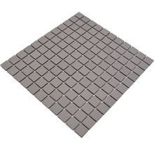 Tapis de carreaux avec pierres carrées