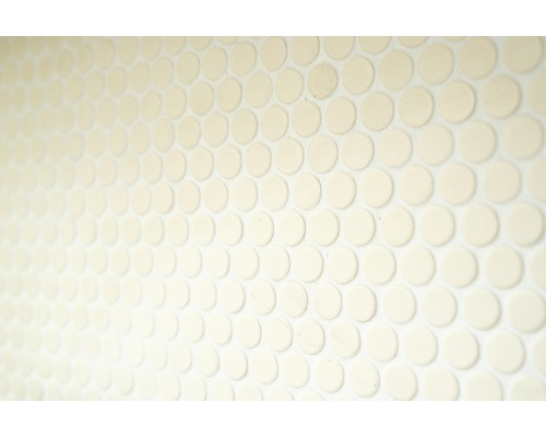 Gros plan de carreaux ronds sur une surface