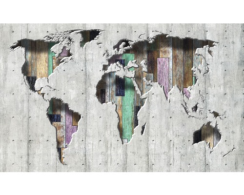 Carte du monde comme peinture murale avec des éléments en béton et en bois