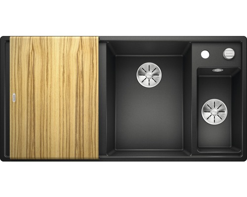 Spüle mit Abtropffläche und Schneidebrett