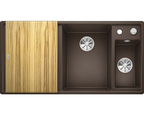 Spüle mit Schneidebrett