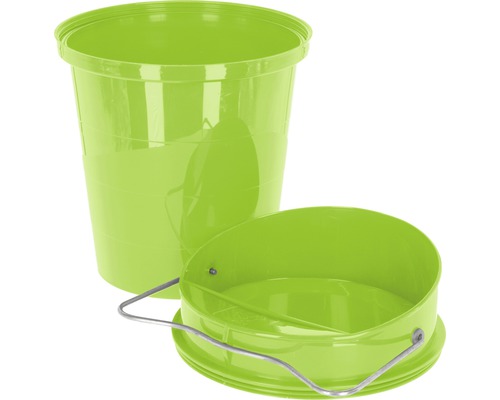 Seau en plastique avec insert métallique