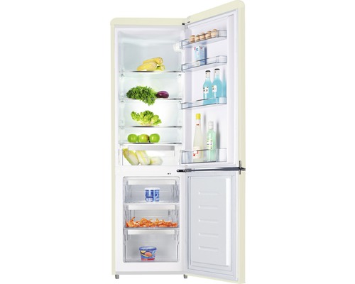 Geöffneter Kühlschrank mit Lebensmitteln