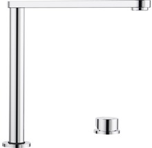 Waschtischarmatur aus Metall mit separatem Bedienknopf