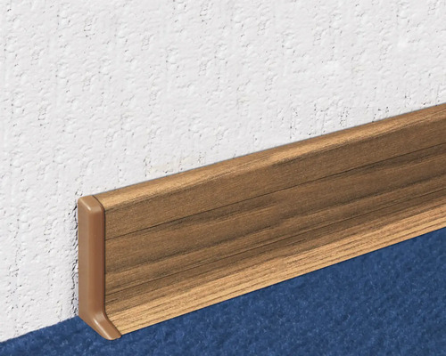 Sockelleiste aus Holz mit abgerundeten Kanten