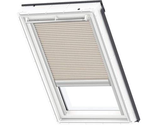 Dachfenster mit Plissee zur Verdunkelung