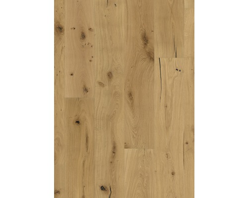 Eichenparkett mit natürlichen Holzmerkmalen.