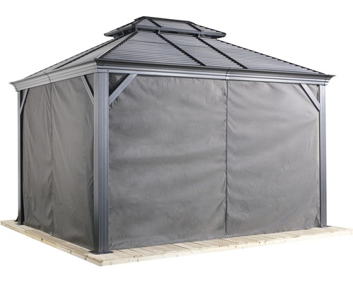 Pavillon mit Vorhängen für den Außenbereich