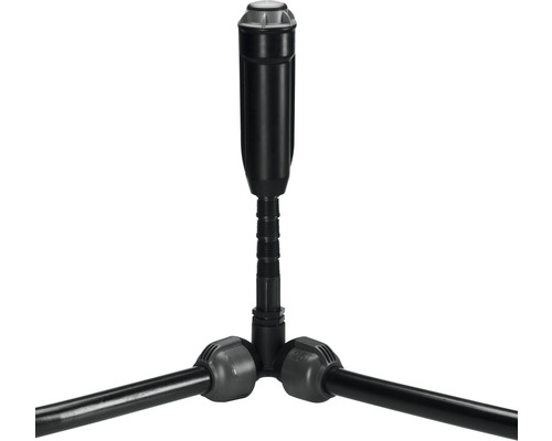 Versenkregner mit drei Düsen zur Gartenbewässerung