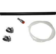 Image d’un kit d’installation comprenant un tube noir, un tuyau transparent, deux colliers de serrage et une pièce de raccordement