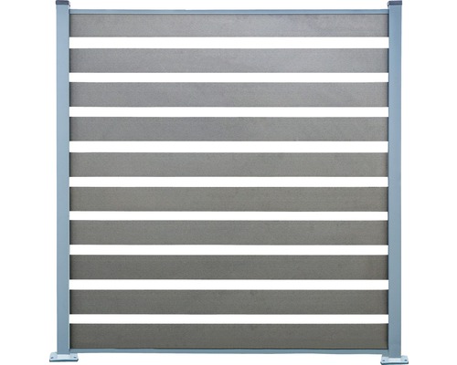 Sichtschutzzaun aus Kunststoff mit horizontalen Lamellen