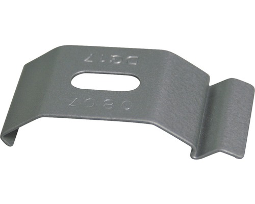 Metallhalterung mit Befestigungsloch