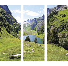 Triptyque d''un paysage de montagne avec lac