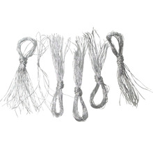 Paquet de fil argenté avec boucles