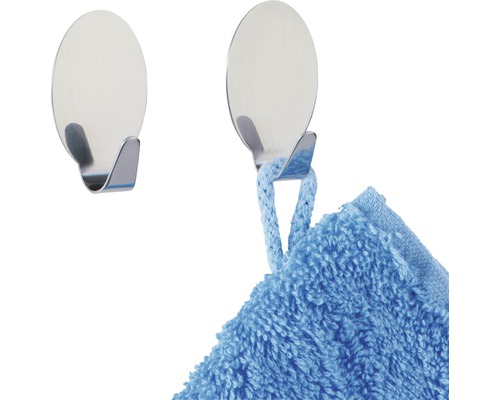 Deux crochets de serviette en acier inoxydable, un avec une serviette