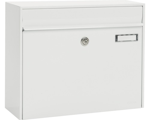 Briefkasten aus Metall mit Schloss und Namensschild