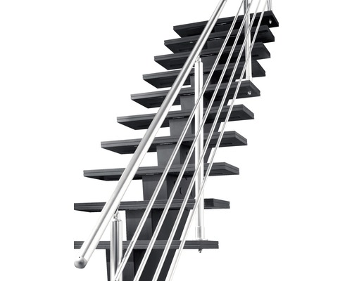 Escalier avec rampe et marches en métal