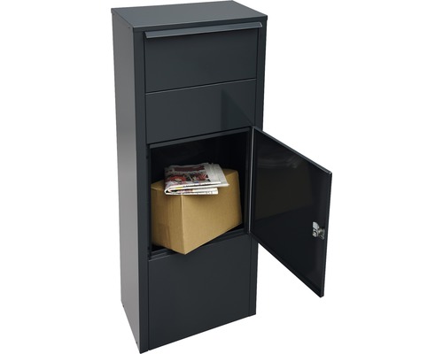 Boîte aux lettres pour colis avec porte ouverte, journal et colis