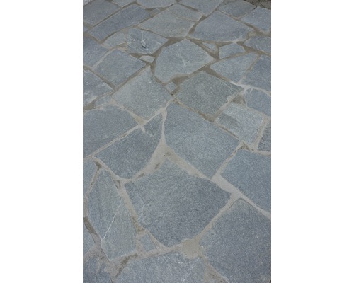Verlegung mit Polygonalplatten