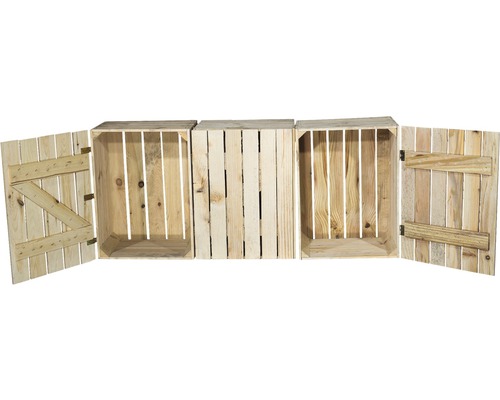 Trois caisses en bois, dont deux avec porte