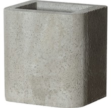 Pot de fleurs en béton