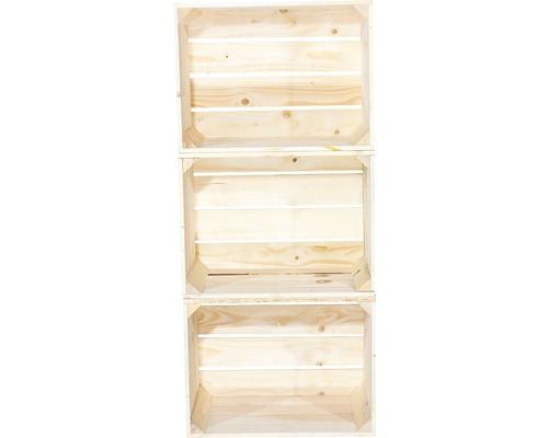 Trois caisses en bois empilées