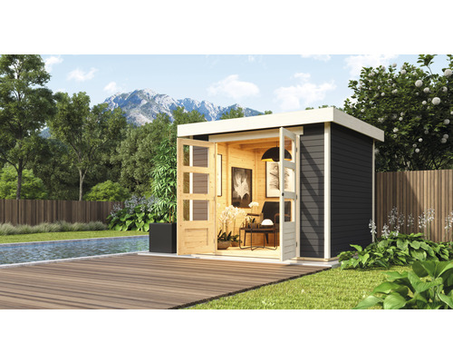 Expresshaus, Gartenhaus Karibu Rasch 3 266 x 238 cm terragrau Gartenhaus mit geöffneten Doppeltüren neben Pool und Holzterrasse