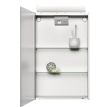 Armoire de toilette ouverte avec étagères en verre, prise et éclairage