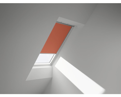 VELUX Verdunkelungsrollo uni orange manuell Rahmen aluminium DKL Y67 4564S Dachfenster mit geschlossenem Rollo zur Verdunkelung