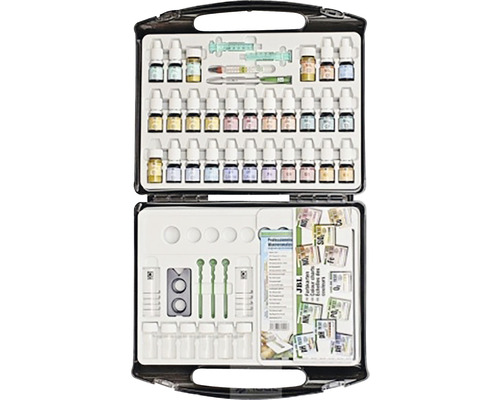 Mallette de test d''eau pour aquariums avec liquides de test, seringues, tubes et nuanciers.