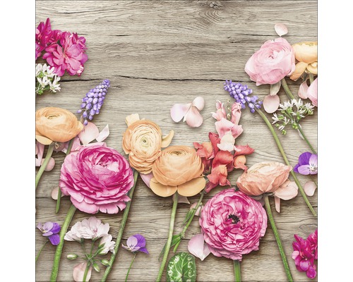 Arrangement floral sur fond en bois