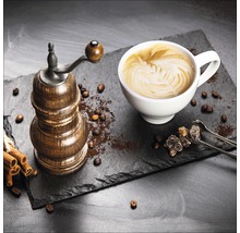 Nature morte avec moulin à café, tasse de café, grains de café et sucre
