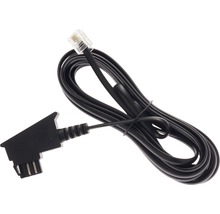 Schwarzes Telefonkabel mit Stecker