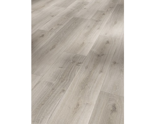 Stratifié posé avec aspect bois.