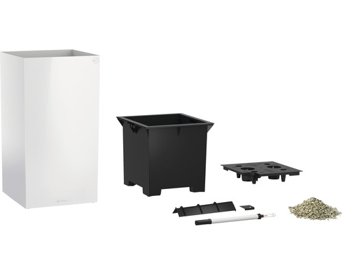 Pflanzgefäss mit Zubehör zur Bewässerung