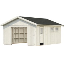 Holzgarage mit einem Garagentor, einer Tür und Fenstern