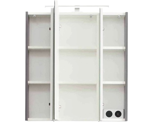 Offener Spiegelschrank mit Regalen