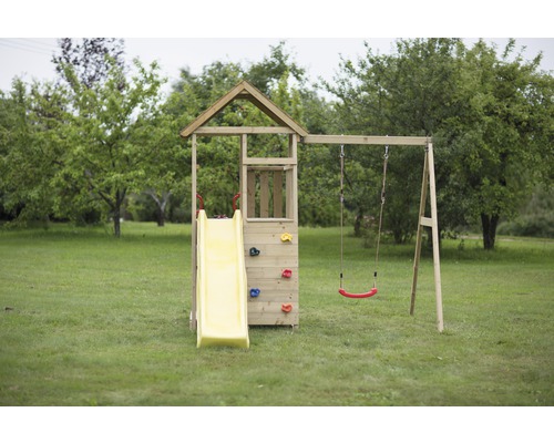 Spilltuerm mat Rutsch, Kletterwand a Schaukel fir de Gaart