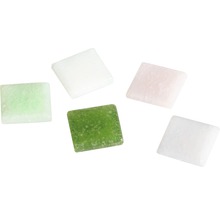 Quadratische Mosaiksteine aus Glas