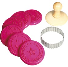 Keksausstecher Set mit Stempelmotiven und Teigrädchen