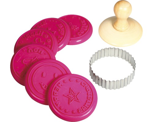 Set d''emporte-pièces à biscuits avec motifs de tampons et roulette à pâtisserie