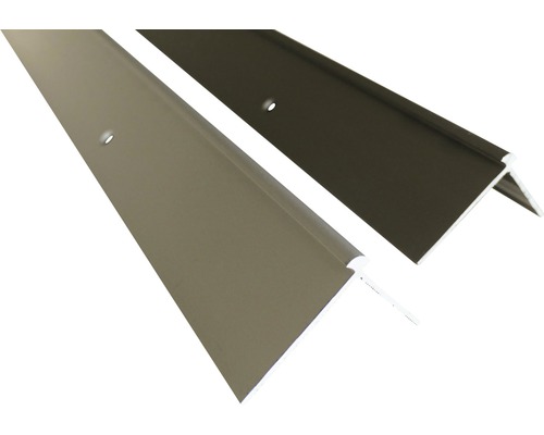 Zwei Winkelprofile aus Metall mit Bohrlöchern