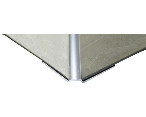Bodenfliesen mit Aluminium Übergangsprofil