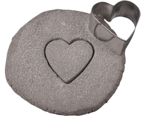 Pas japonais en forme de cœur avec emporte-pièce en forme de cœur