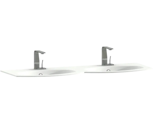 Doppelwaschtisch mit zwei Armaturen für das Badezimmer.